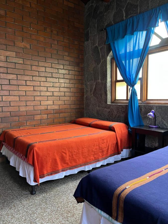 Casa Qatzij Hotel San Lucas Tolimán Buitenkant foto