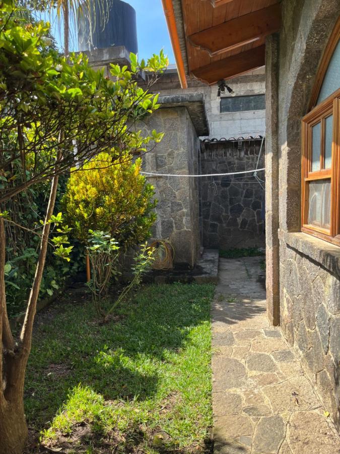 Casa Qatzij Hotel San Lucas Tolimán Buitenkant foto